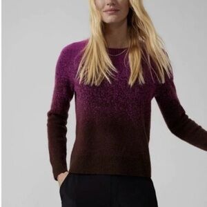 Athleta sweater size small.
